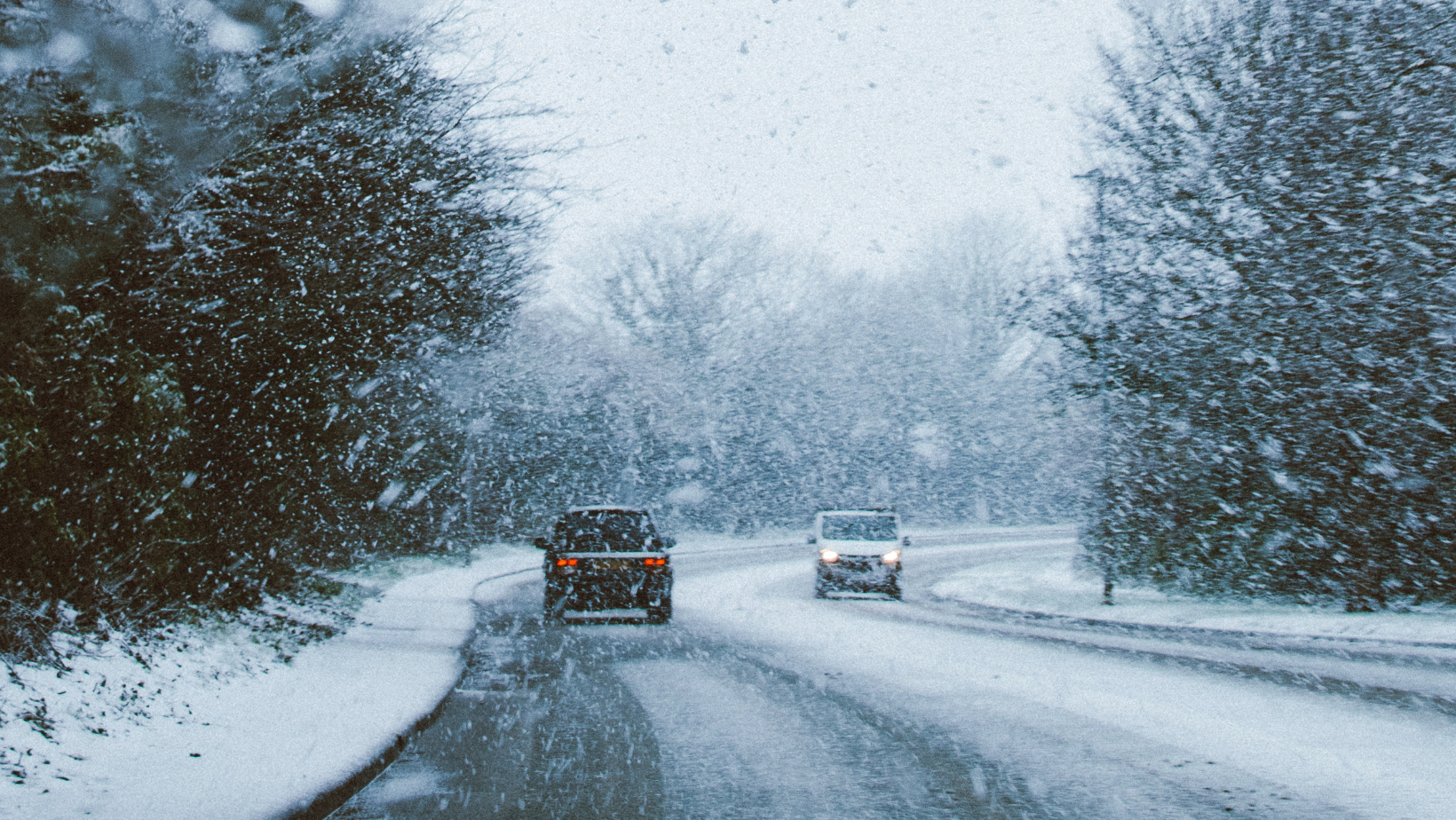 6 Items You Need In Your Ice Storm Emergency Kit